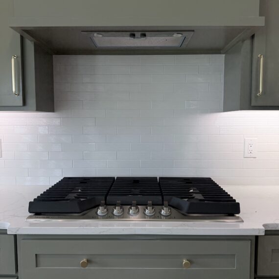 Charleston interior photo 19