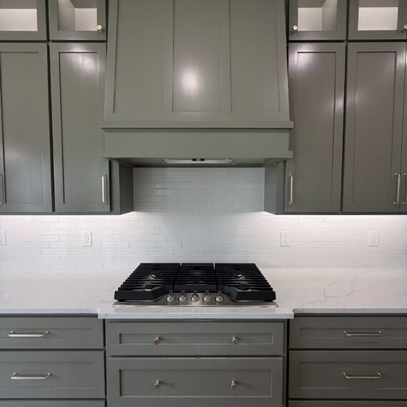 Charleston interior photo 20