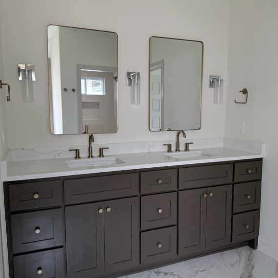 Charleston interior photo 28