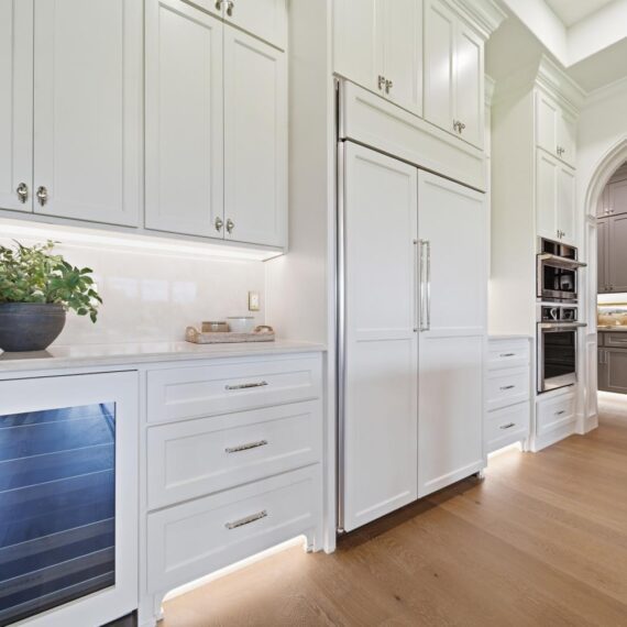 The Hampton Parade interior photo 12