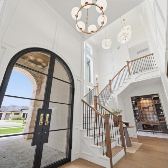The Hampton Parade interior photo 32