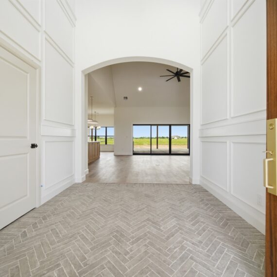 Homestead Heritage interior photo 1