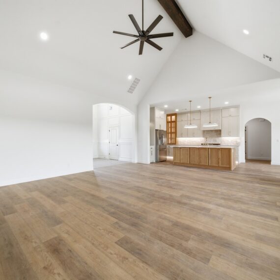 Homestead Heritage interior photo 4