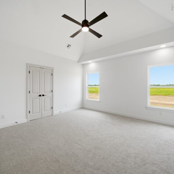 Homestead Heritage interior photo 23