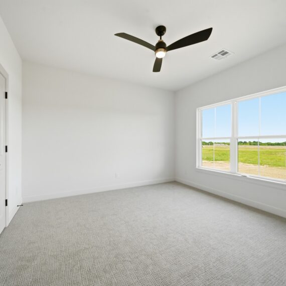 Homestead Heritage interior photo 33