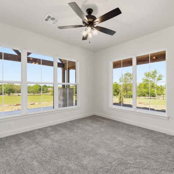 Rustic Ridge interior photo 20